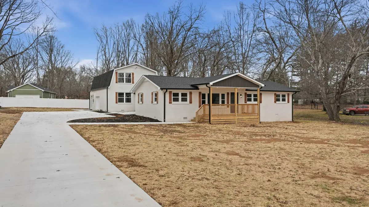 125 Old Shelbyville Hwy, Tullahoma, TN 37388 - #1