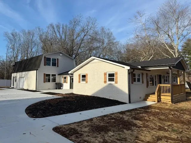 125 Old Shelbyville Hwy, Tullahoma, TN 37388 - #2