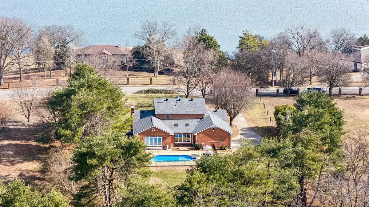 1234 Windsor Dr, Gallatin, TN 37066 - #1