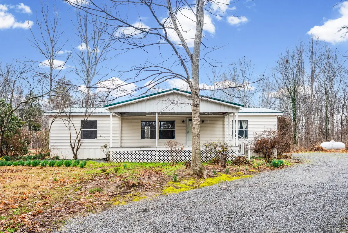 5120 Roaring Springs Rd, Cadiz, KY 42211 - #1