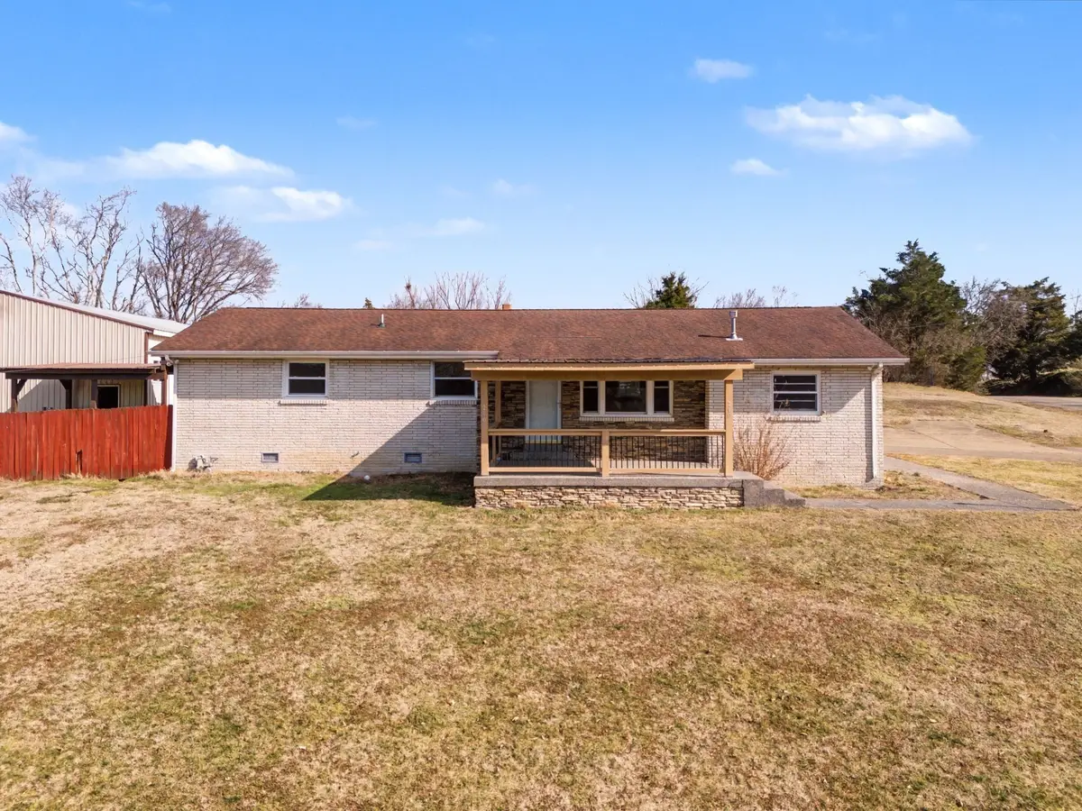 240 Swift Dr, Goodlettsville, TN 37072 - #1