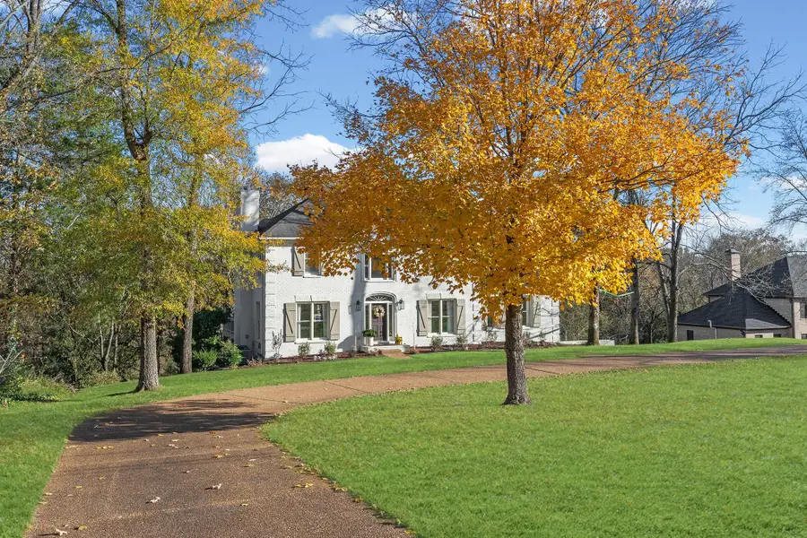 1351 Holly Hill Dr, Franklin, TN 37064 - #2