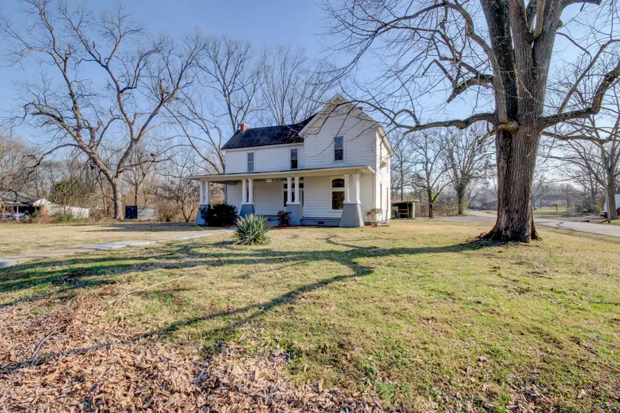 389 Third Street, Guthrie, KY 42234 - #3