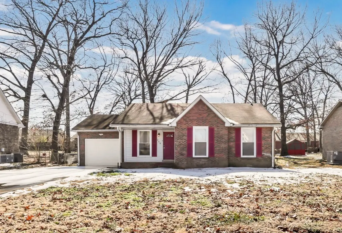 249 Millstone Cir, Clarksville, TN 37042 - #1