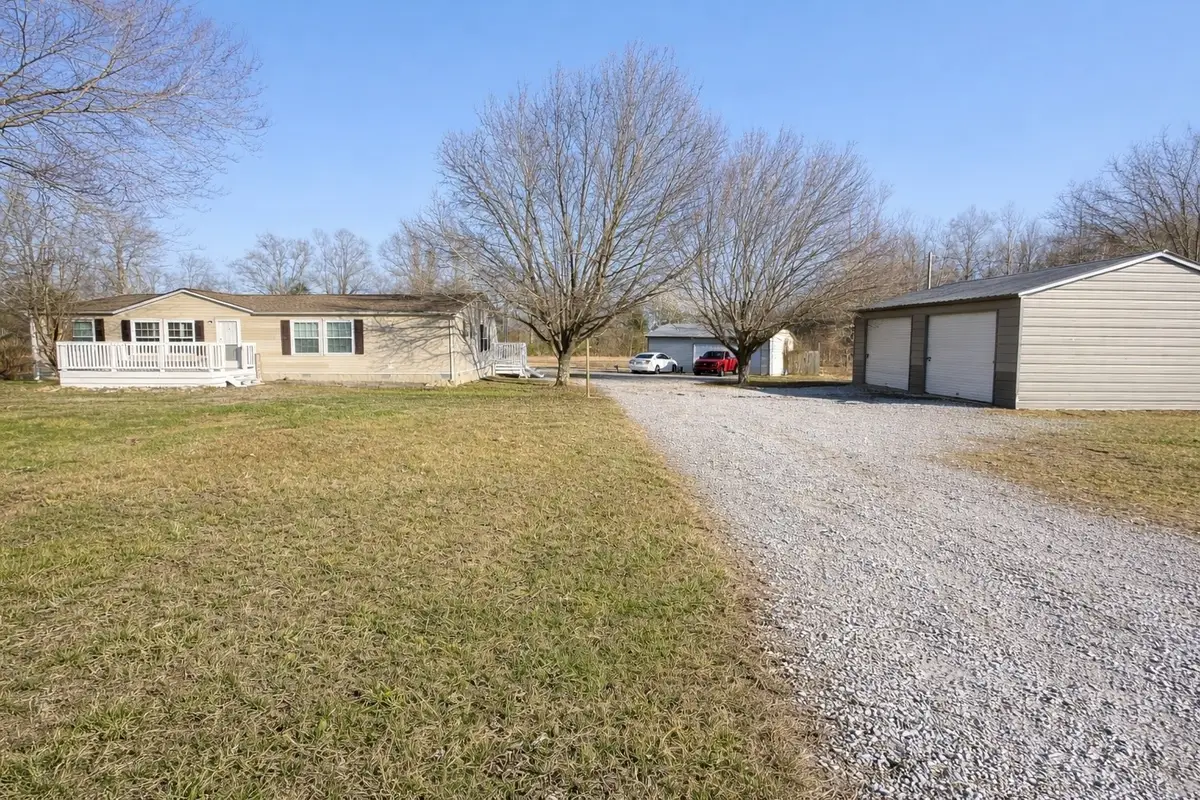10738 W Green Hill Rd, Smithville, TN 37166 - #1