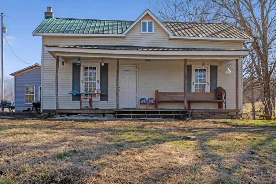 448 Holder Branch Ln, Hartsville, TN 37074 - #3