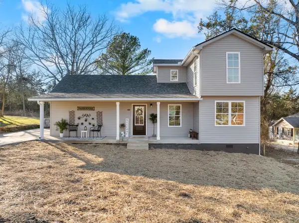 204 E Berkley Cir, Lewisburg, TN 37091