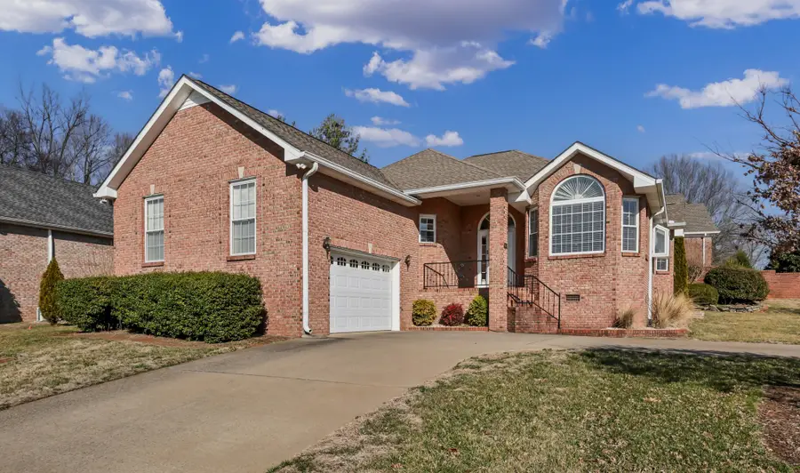 731 Courtland Ave, Clarksville, TN 37043 - #3