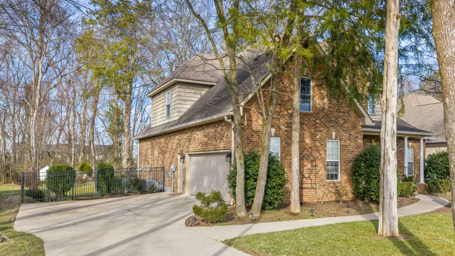 3424 Deerview Dr, Murfreesboro, TN 37128 - #2