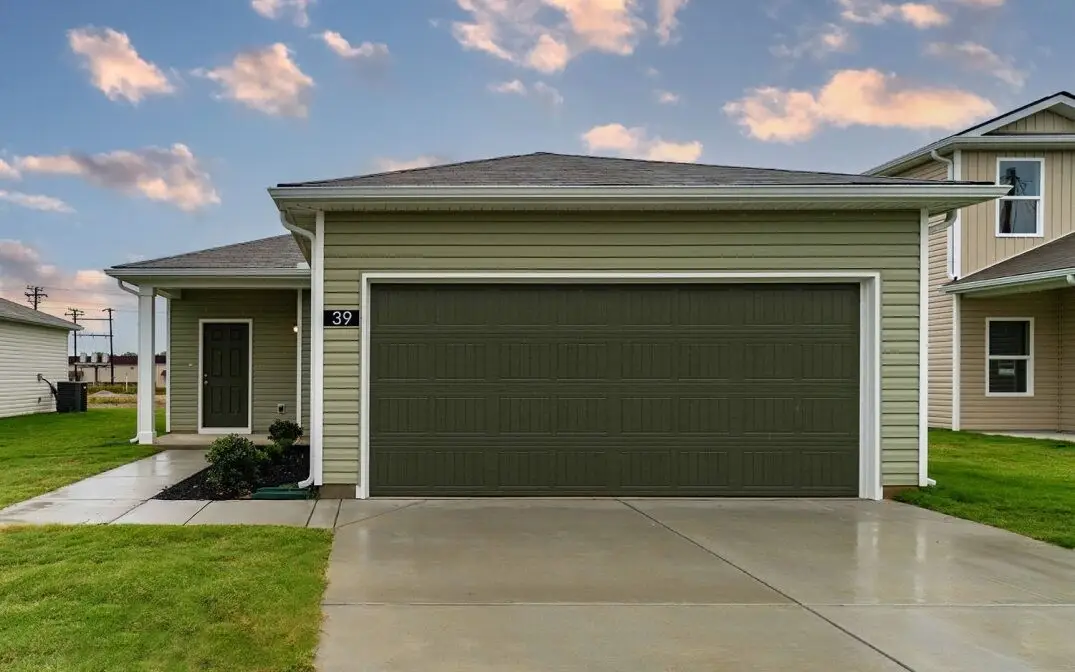 54 Stonehenge Lane E, Manchester, TN 37355 - #1