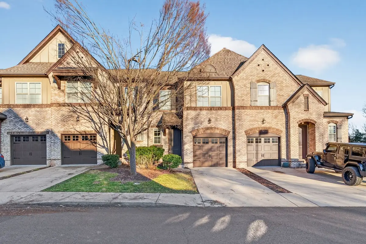 121 Ambassador Pvt Cir, Hendersonville, TN 37075 - #1