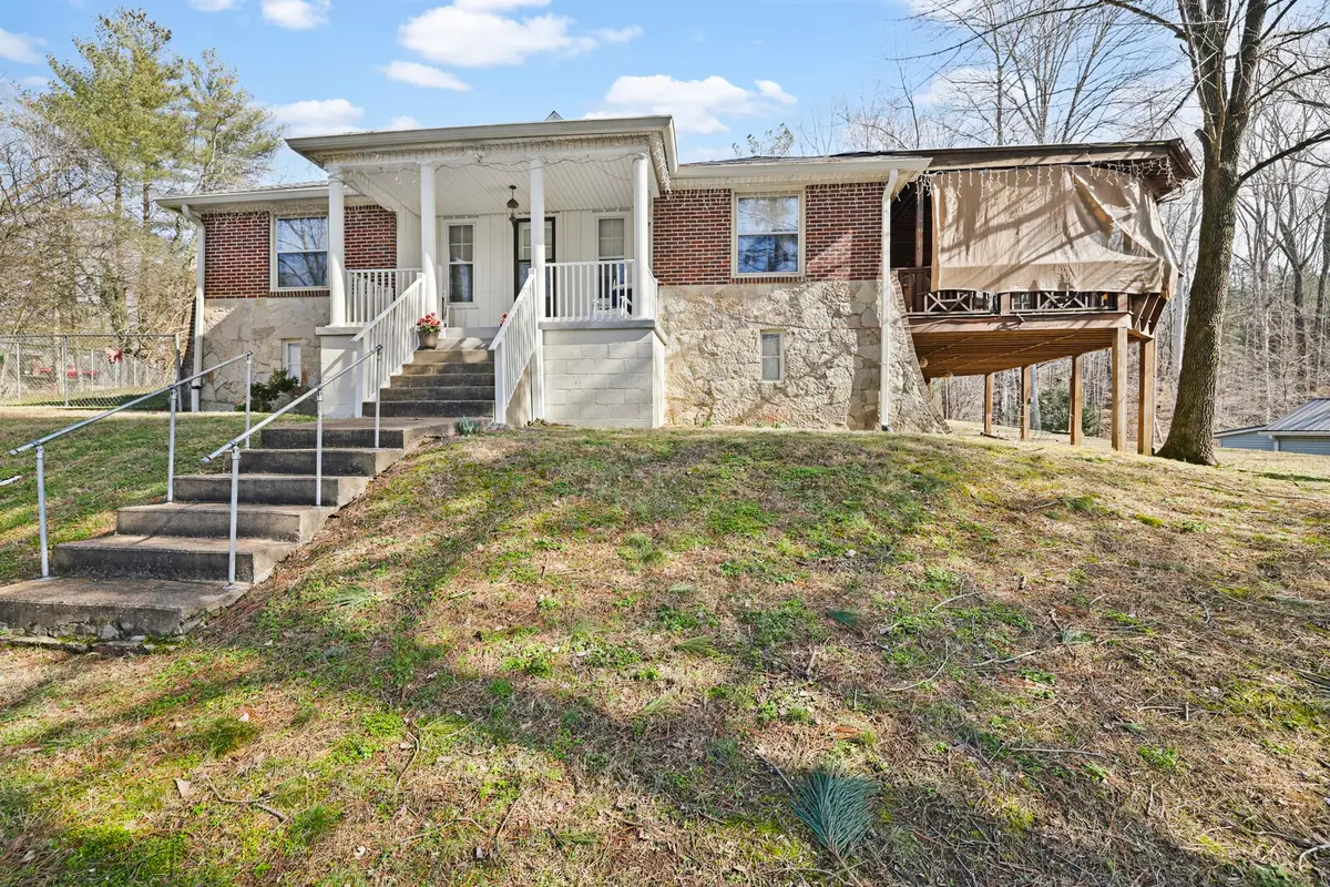 498 Highway 100, Centerville, TN 37033 - #1