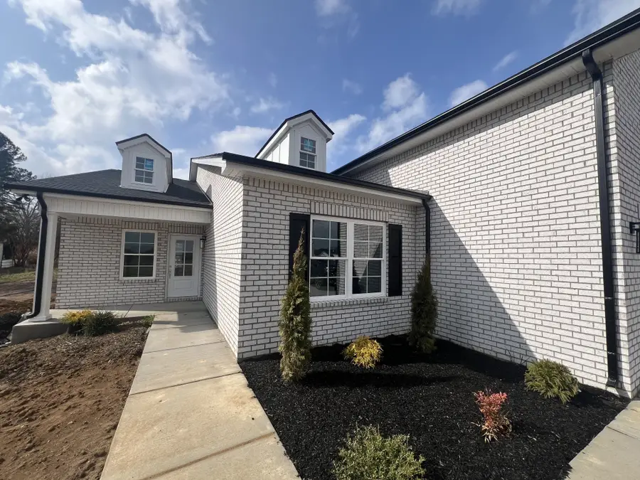 237 Copperas Creek Rd, Tullahoma, TN 37388 - #2