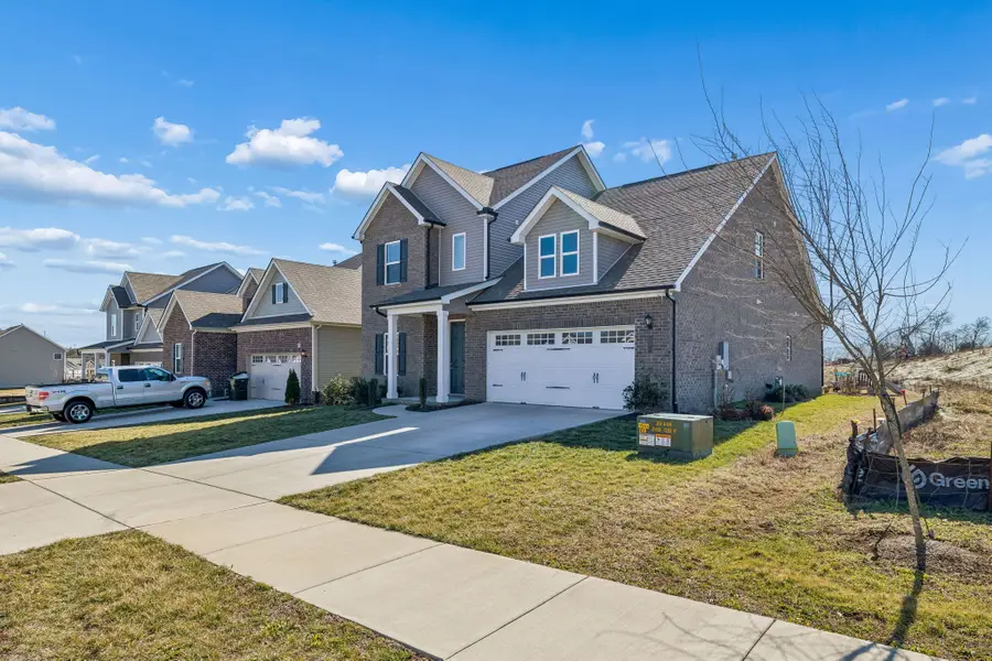 401 Mattieton Ln, Gallatin, TN 37066 - #3