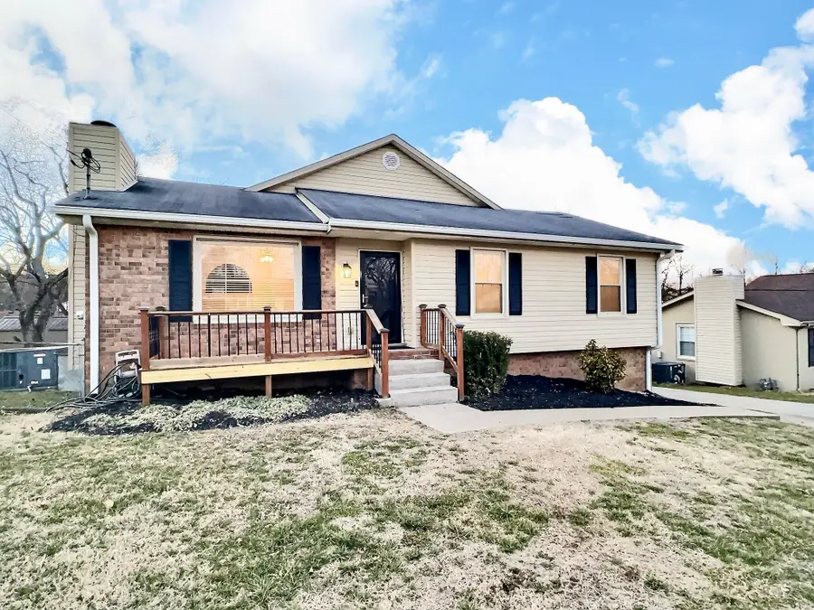 121 Hillwood Dr, Hendersonville, TN 37075 - #3