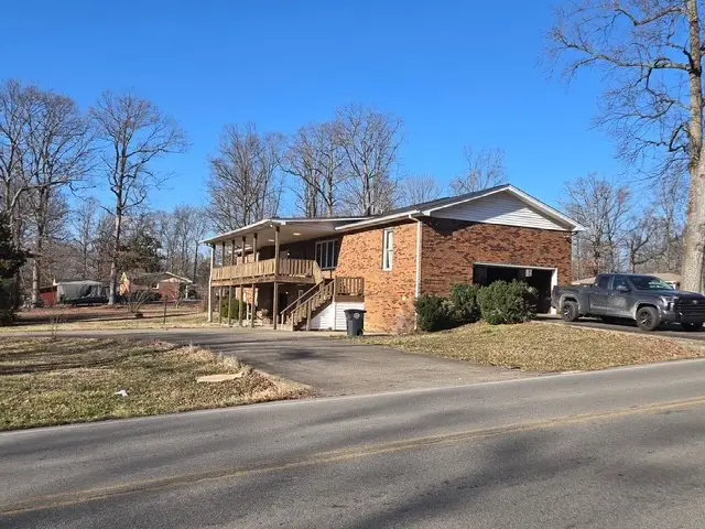 1501 Hillwood Cir, Lafayette, TN 37083 - #2