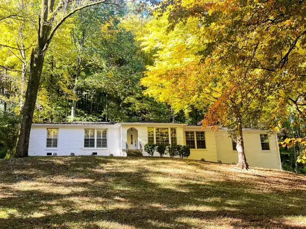 215 Rolling Fork Ct, Nashville, TN 37205