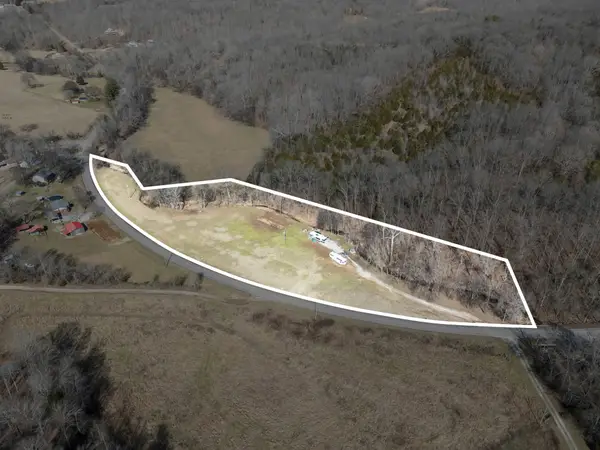 2258 Hollis Crossing Rd, Cumberland Furnace, TN 37051