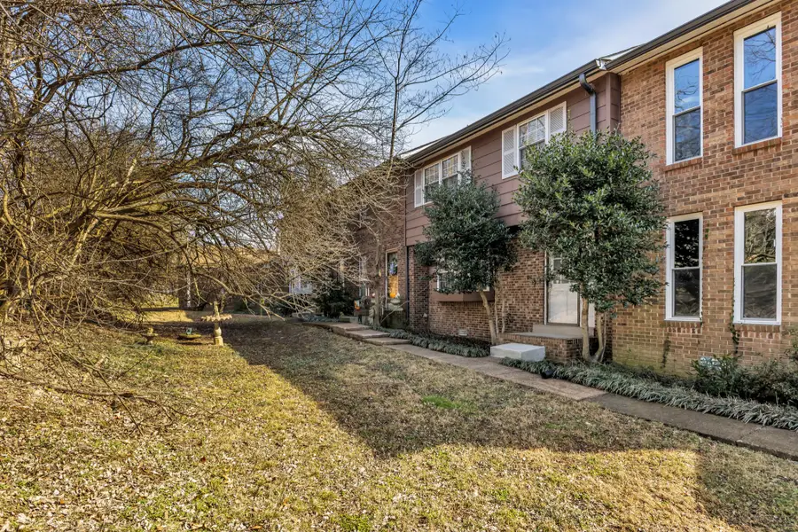 353 Huntington Ridge Dr, Nashville, TN 37211 - #3