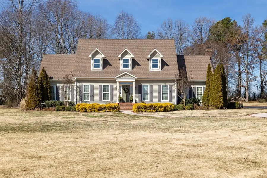 268 Walden Rd, Lawrenceburg, TN 38464 - #2