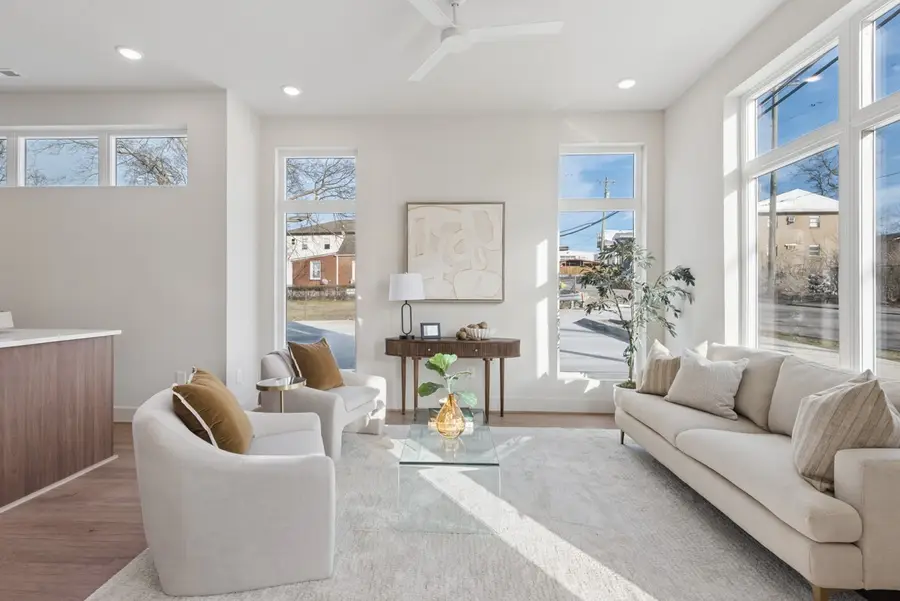 3910 Delaware Ave, Nashville, TN 37209 - #2