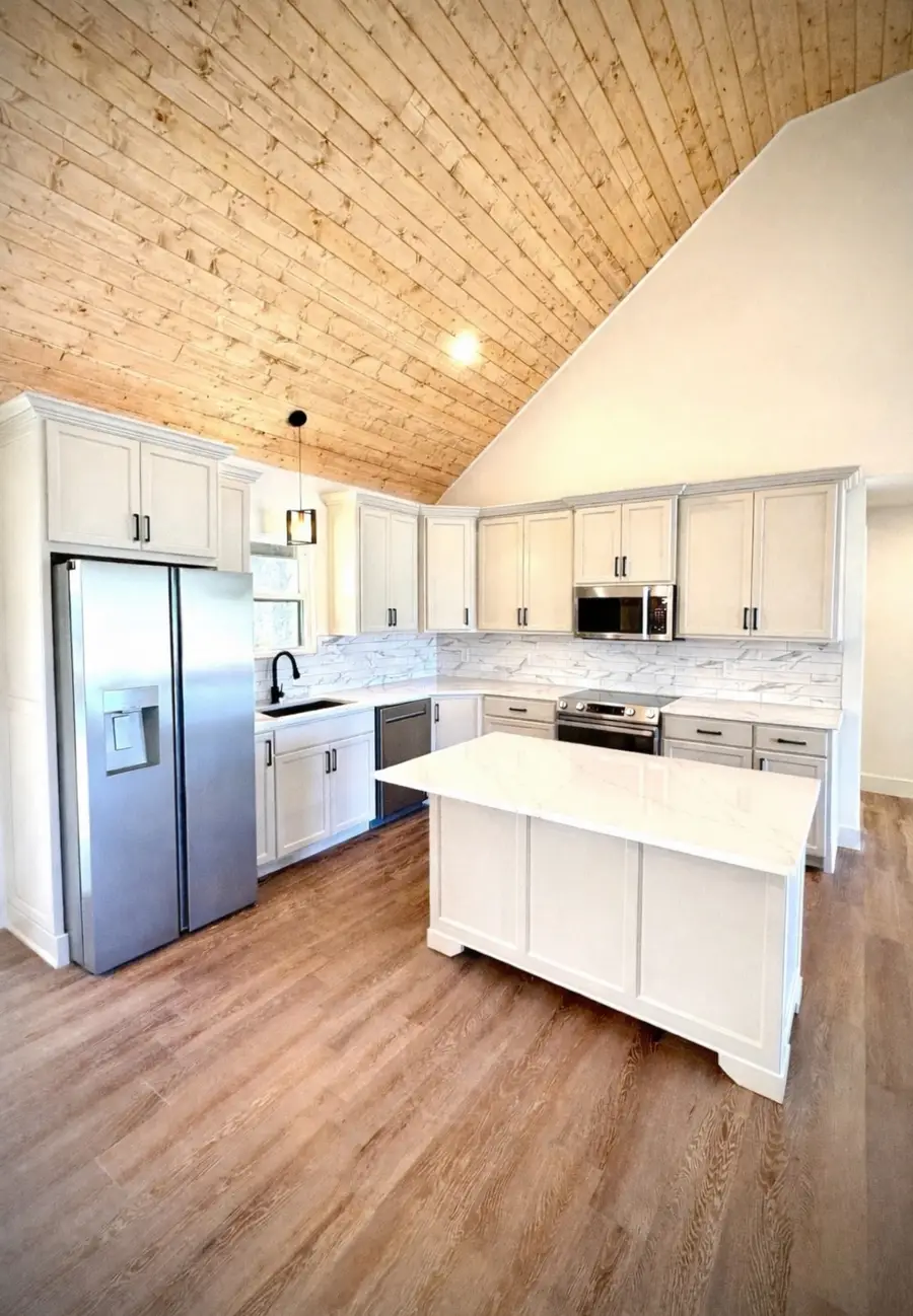 11694 West Green Hill Rd, Smithville, TN 37166 - #3