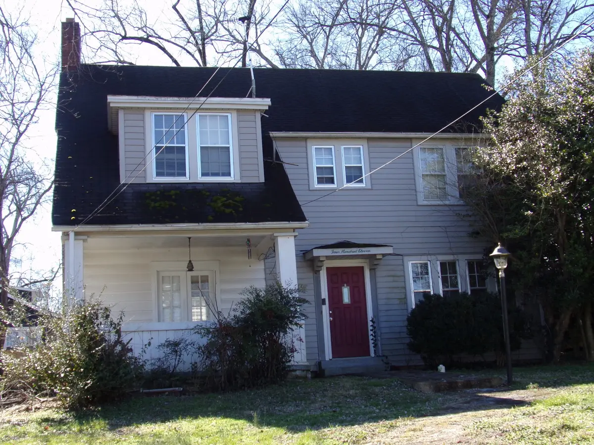 411 Haynes St, Lewisburg, TN 37091 - #1