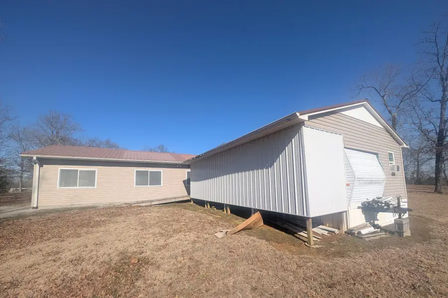 1168 West Green Hill Rd, McMinnville, TN 37110 - #3