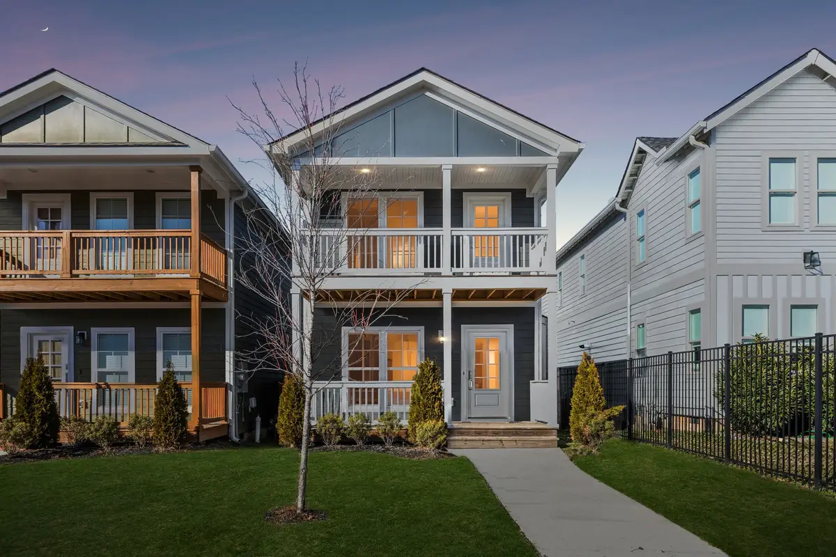 1712A Simpkins St, Nashville, TN 37208 - #1