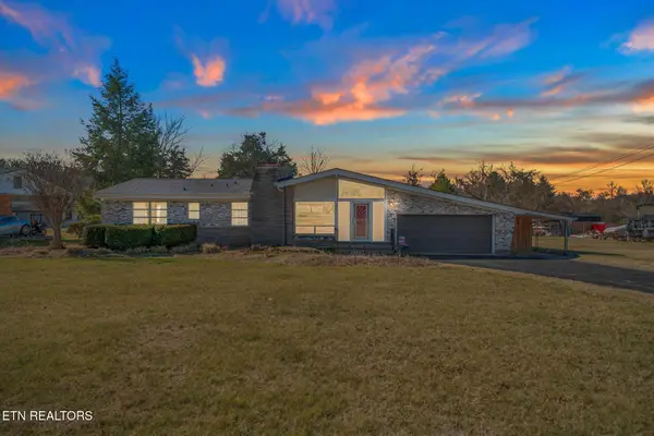 7237 Oakmeade Rd, Powell, TN 37849