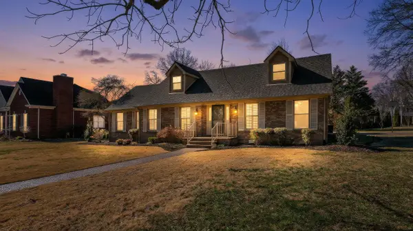 2107 Moccasin Trl, Murfreesboro, TN 37129