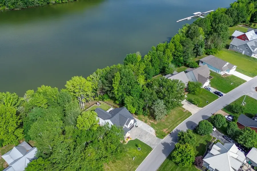 6 Cypress Point Dr, Winchester, TN 37398 - #2