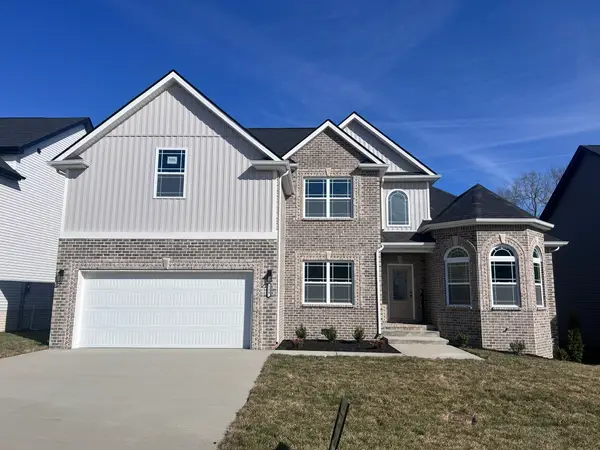 729 Buffalo Ford Dr, Clarksville, TN 37042