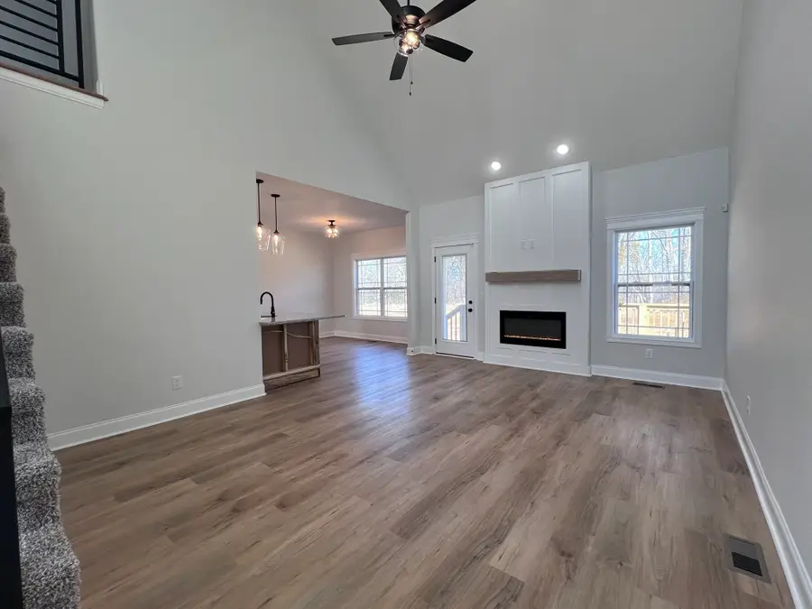 729 Buffalo Ford Dr, Clarksville, TN 37042 - #3