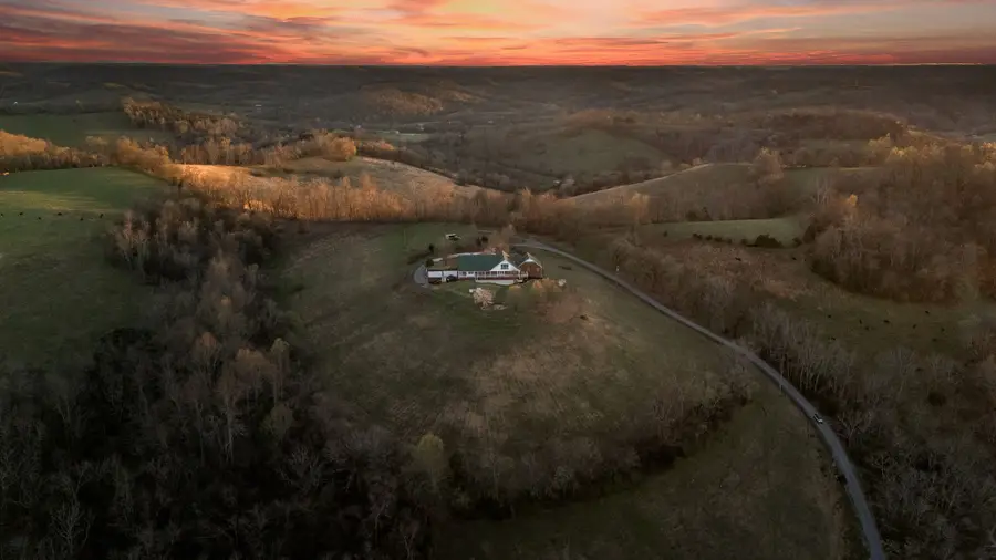 499 Mount Herman Rd, Shelbyville, TN 37160 - #2