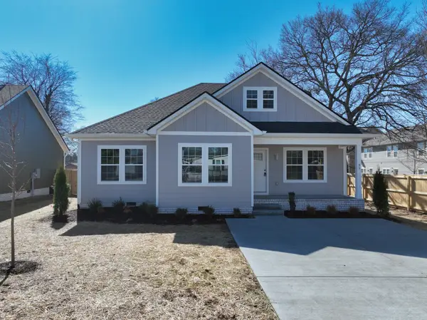 93 Plumlee Dr, Hendersonville, TN 37075