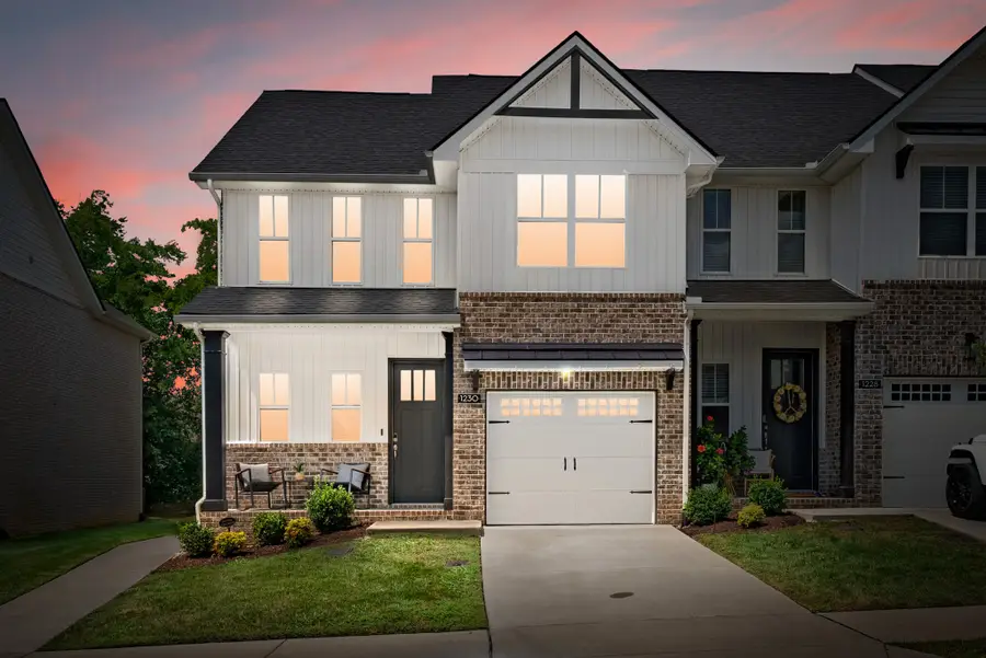 1230 Hayloft Pl, Gallatin, TN 37066 - #2