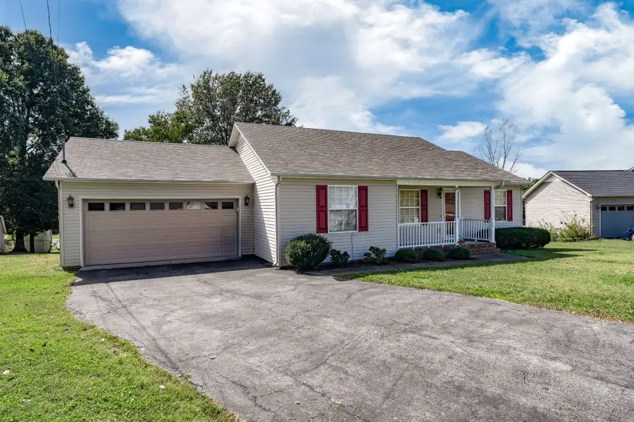 2108 Carrie Ct, Columbia, TN 38401 - #2