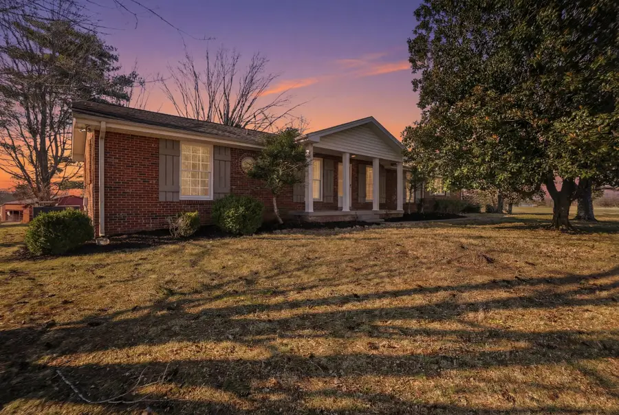 6498 N Mount Pleasant Rd, Greenbrier, TN 37073 - #2