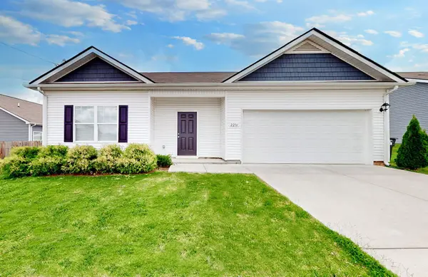 2216 Zeva Cir, Columbia, TN 38401