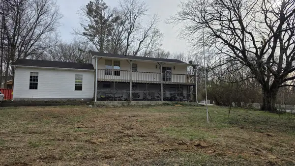 136 Riverside Dr, Mount Juliet, TN 37122