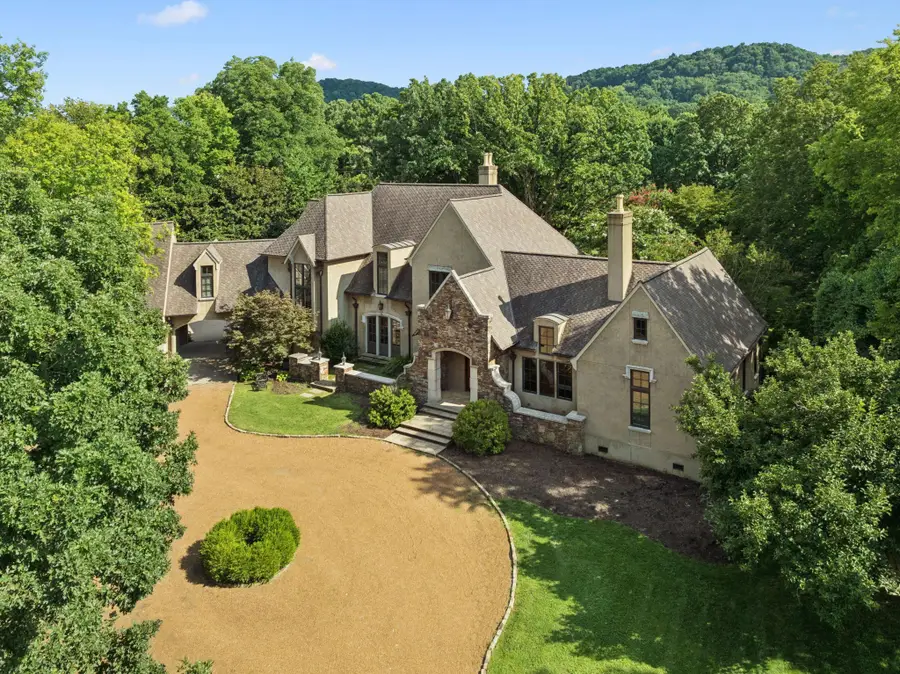 1011 Gateway Ln, Nashville, TN 37220 - #2