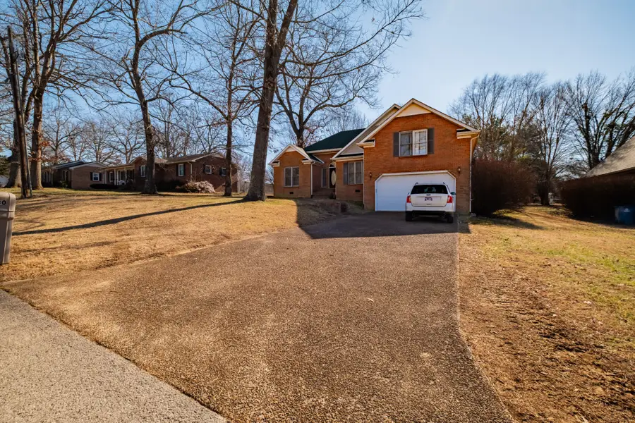 180 Mortons Lake Rd, Manchester, TN 37355 - #2