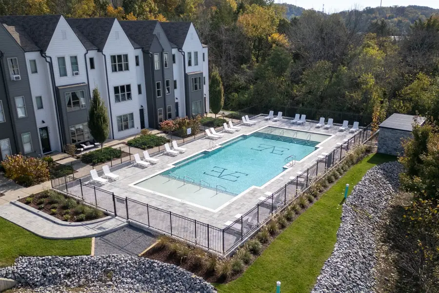 228 Arrowhead Dr, Nashville, TN 37216 - #3