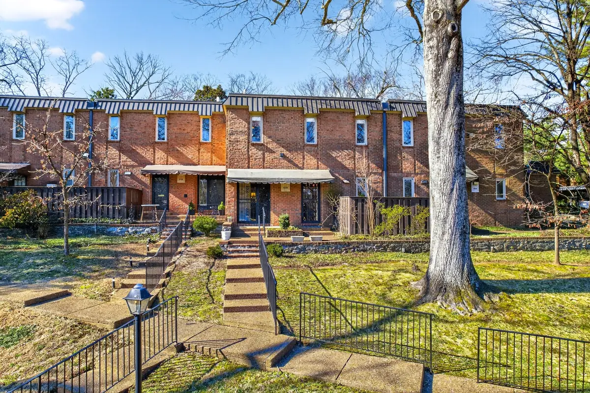 638 Timber Ln, Nashville, TN 37215 - #1