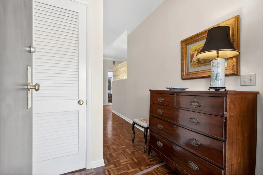 638 Timber Ln, Nashville, TN 37215 - #3