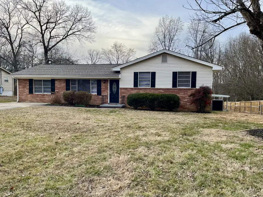 907 W Forest Blvd, Knoxville, TN 37909 - #2
