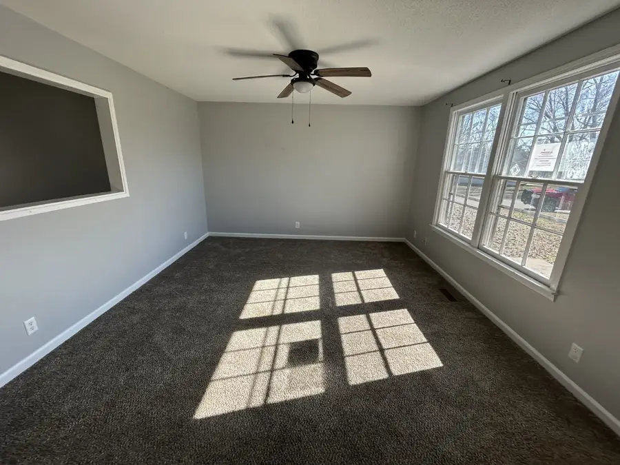 1480 Nichols Dr, Clarksville, TN 37042 - #2