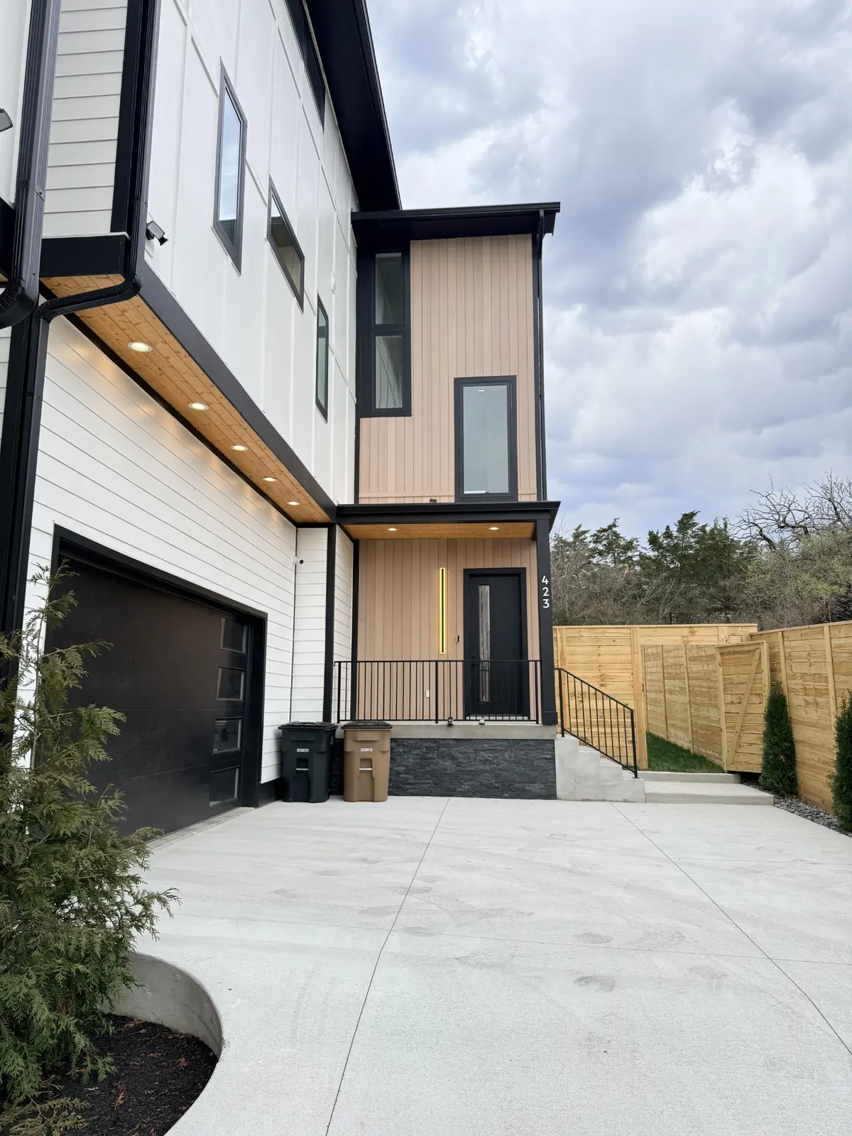 423 Monticello St, Nashville, TN 37207 - #1