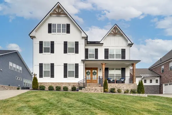 5036 High Park Hill Dr, Arrington, TN 37014